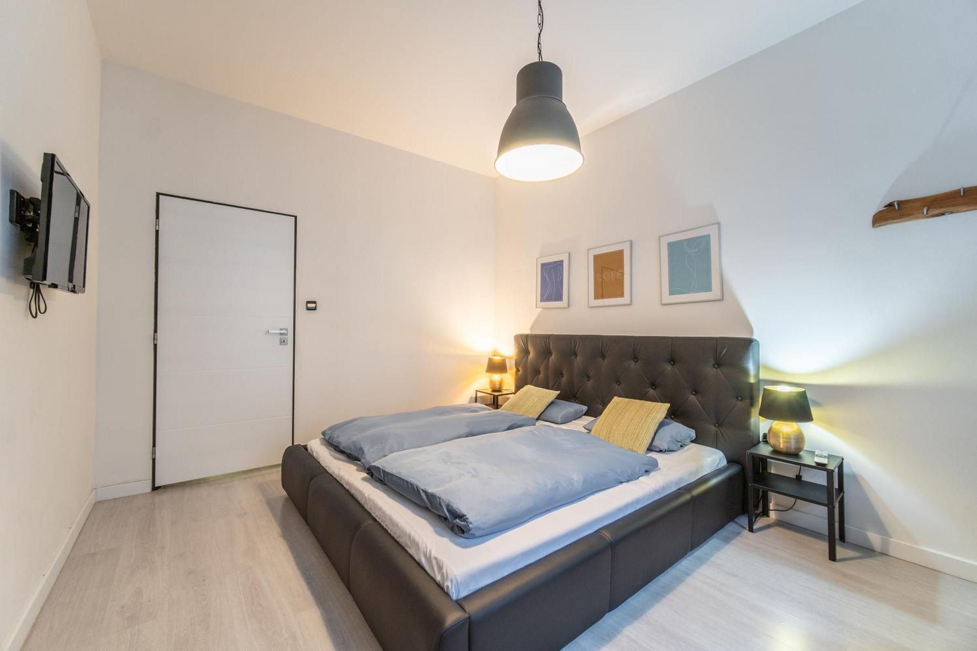 Sunny Central Apartment On Wenceslas Square By Easybnb Prag Dış mekan fotoğraf